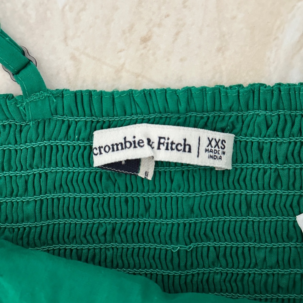Abercrombie & Fitch Poplin Green Crop Top - Picture 6 of 6